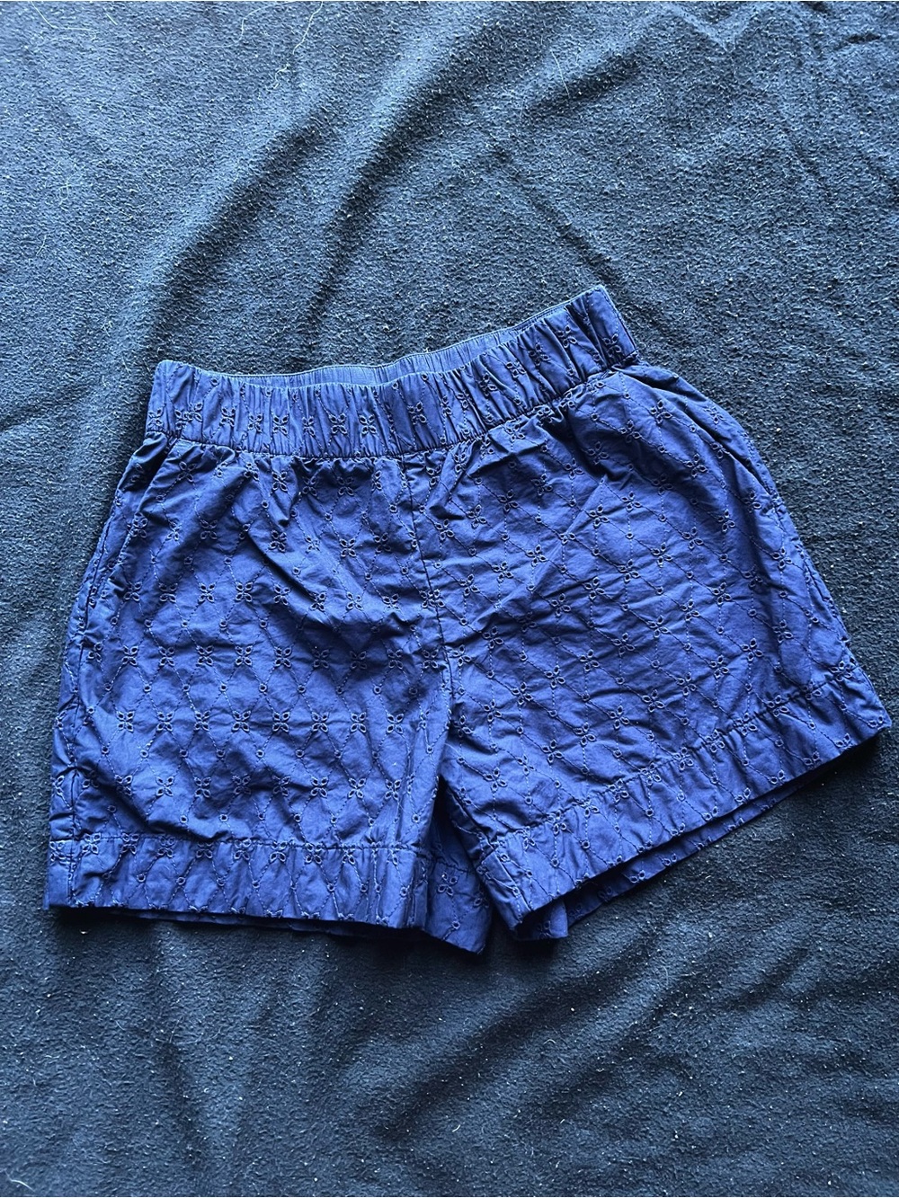GAP Womens Eyelet High-Waist Shorts